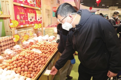 蘭州市消費(fèi)者維權(quán)意識提升 去年消費(fèi)者舉報量明顯增加