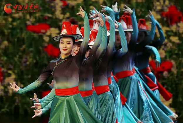 甘肅?。褐行W(xué)可安排放春假、秋假