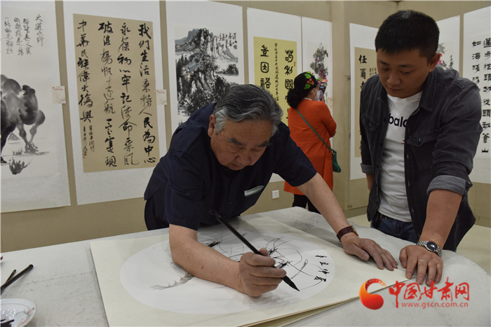 蘭州市城關(guān)區(qū)政協(xié)舉辦慶祝中國(guó)共產(chǎn)黨成立100周年翰墨飄香書(shū)畫交流活動(dòng)