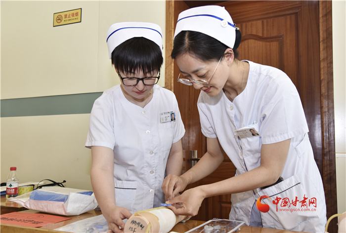 解聘哺乳期女工，違法！法院判決用人單位承擔(dān)雙倍賠償