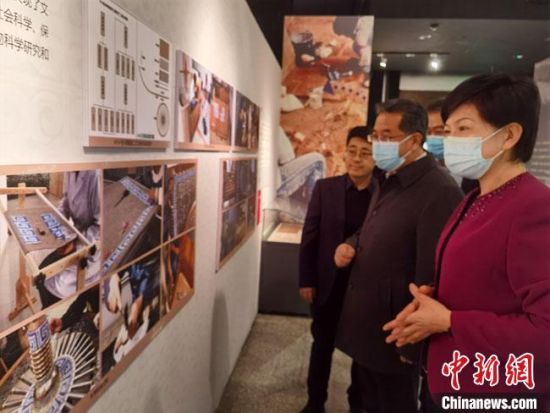 圖為展覽現(xiàn)場?！●T志軍 攝