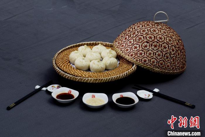 圖為甘肅臨夏回族自治州美味——河州包子。(資料圖) 臨夏州委宣傳部供圖