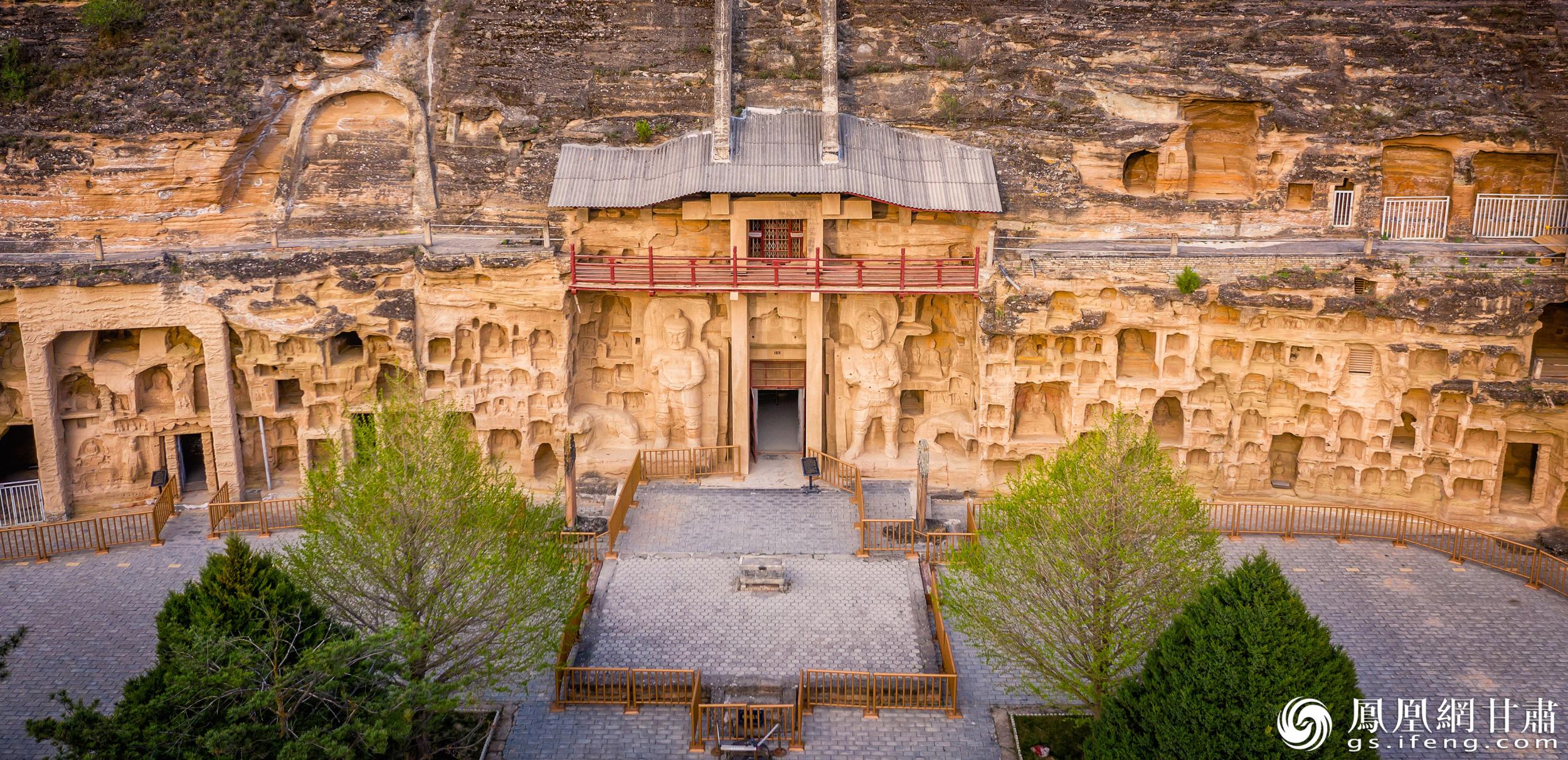 北石窟寺始建于北魏，經(jīng)多個朝代增修形成密集窟龕。北石窟寺文物保護(hù)研究所供圖